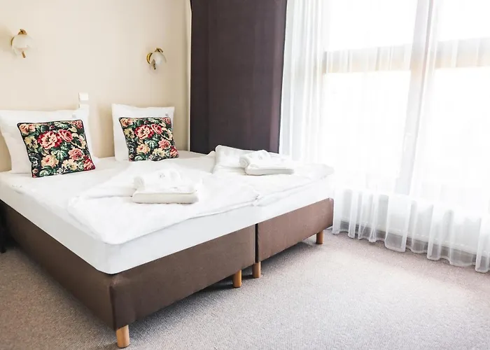 Perla Swieradowa Bed & Breakfast 3*