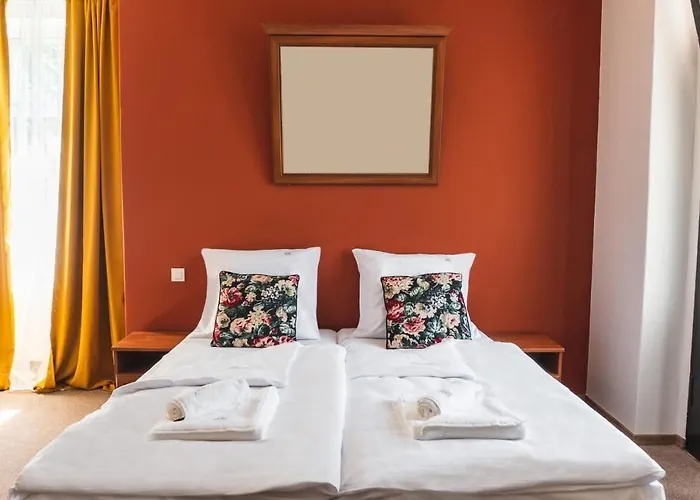 Perla Swieradowa Bed & Breakfast